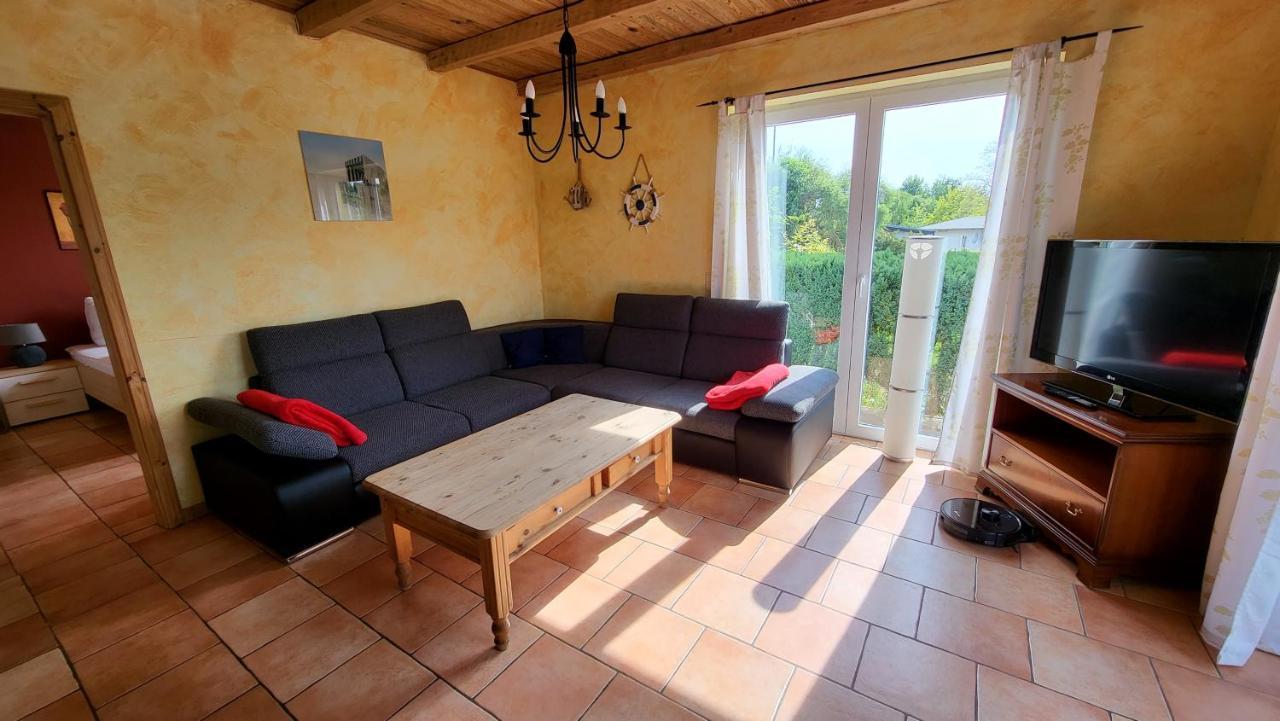 Haus Krabbe Mit Strandkorb Inkl Gohren Bagian luar foto
