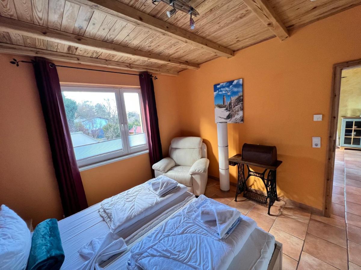 Haus Krabbe Mit Strandkorb Inkl Gohren Bagian luar foto